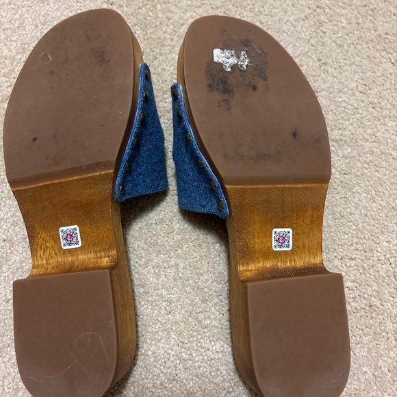 LARROUDE Blue Denim Horsebit Women's Slide Sandals - Picture 7 of 9